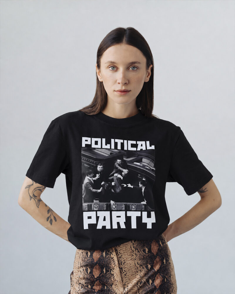 Футболка «Political Party», базовий / чорний